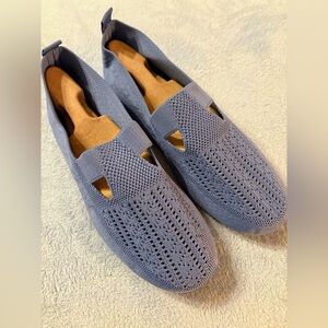 Women NWOT Shoes Delft Blue Cloth Stretchy Uppers Tread Soles Manmade Comfy